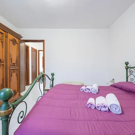 Feriehus Elifra San Giovanni Suèrgiu